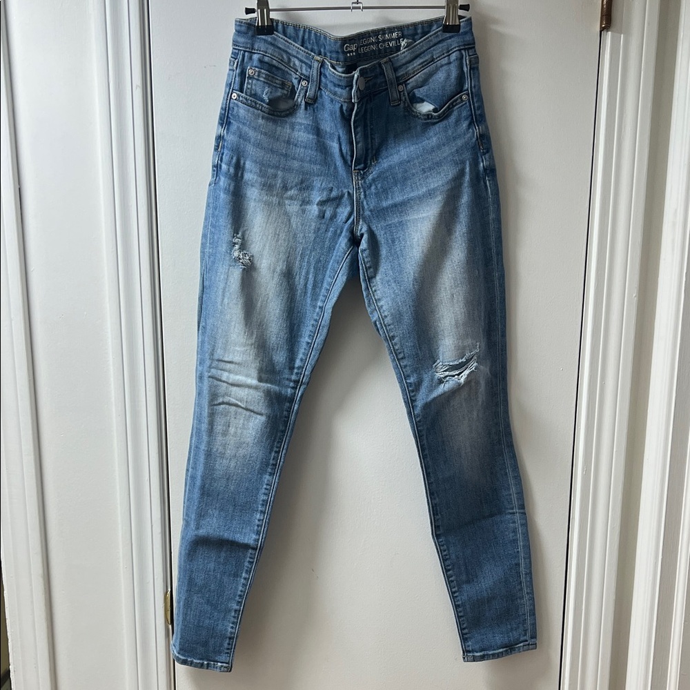 GAP Women's Light Blue Skinny Jeans